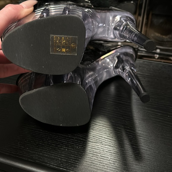 PLEASERS Stripper heels US8 - Picture 4 of 5